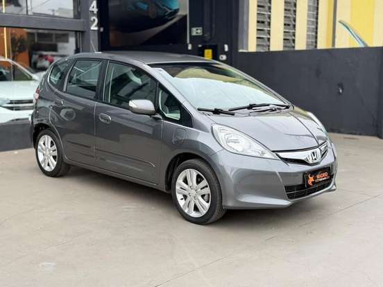 HONDA-FIT-2012