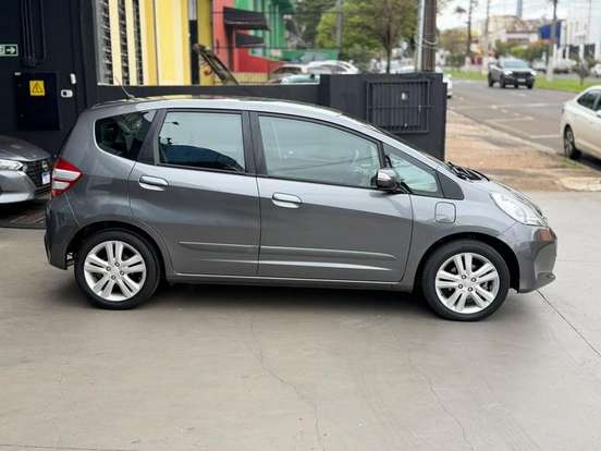HONDA-FIT-2012