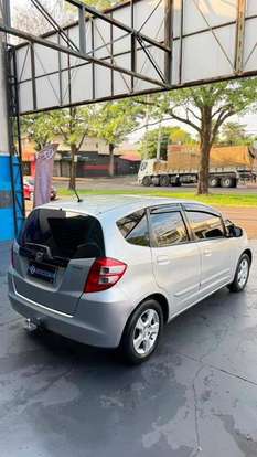 HONDA-FIT-2009