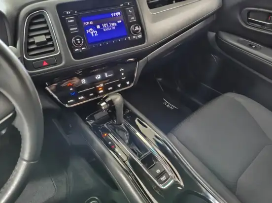 HONDA-HR-V-2019