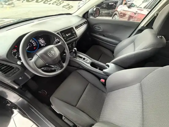 HONDA-HR-V-2016
