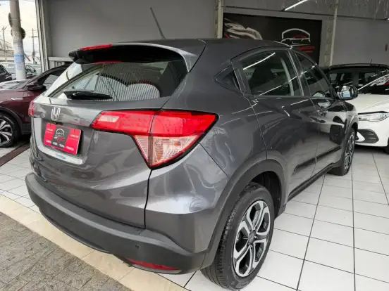 HONDA-HR-V-2016