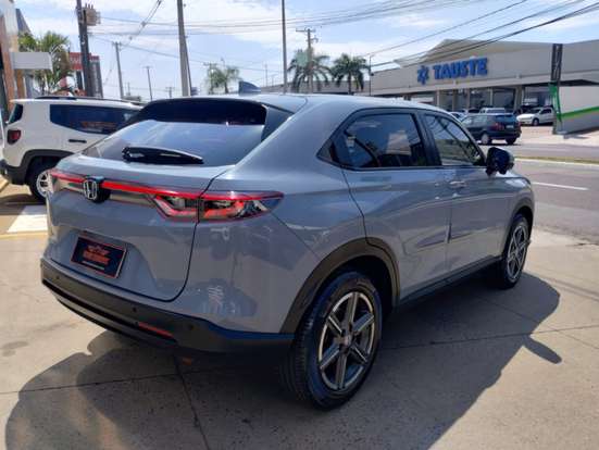 HONDA-HR-V-2023