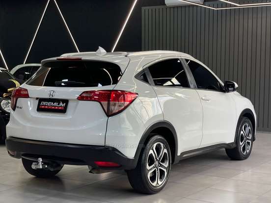 HONDA-HR-V-2016
