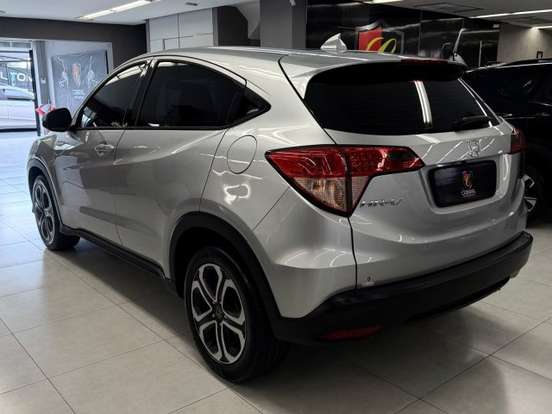 HONDA-HR-V-2016