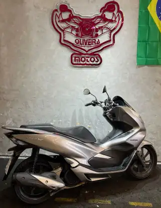 HONDA-PCX-2019