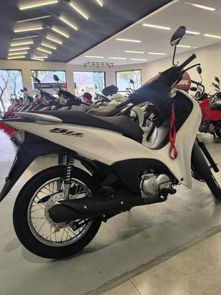 HONDA-BIZ 125 ES-2025