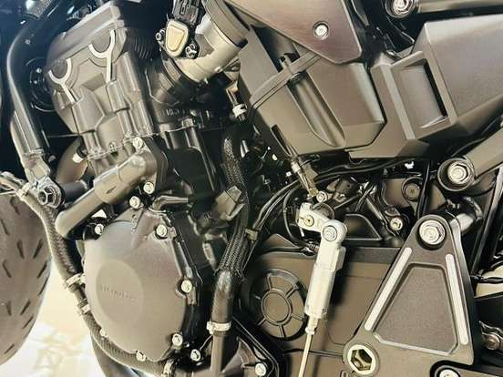 HONDA-CB 1000R BLACK EDITION ABS HONDA-CB 1000R BLACK EDITION ABS-2022