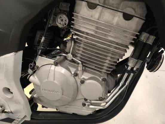 HONDA-CB 300R HONDA-CB 300R-2011