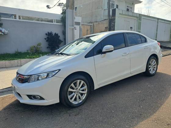 HONDA CIVIC 1.8 LXL 16V FLEX 4P AUTOMÁTICO