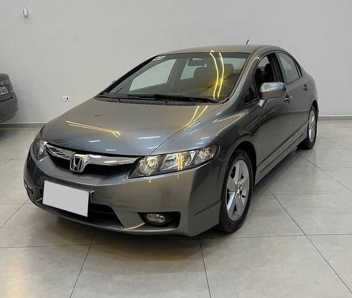 HONDA CIVIC 1.8 LXS 16V FLEX 4P AUTOMÁTICO