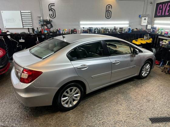 HONDA CIVIC 1.8 LXS 16V FLEX 4P MANUAL