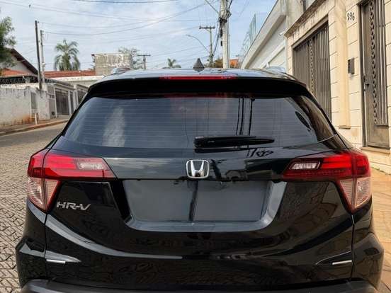 HONDA-HR-V-1.8 16V FLEX TOURING 4P AUTOMÁTICO HONDA-HR-V-2017