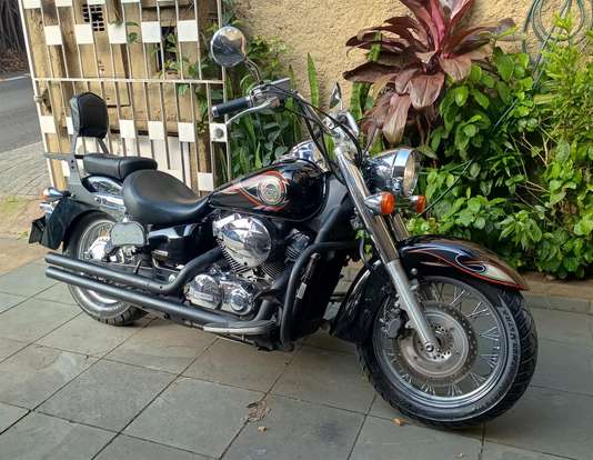 HONDA-SHADOW 750-2009