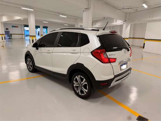 HONDA-WR-V-2017