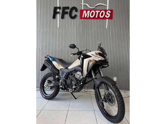 HONDA XRE 300 SAHARA ADVENTURE 