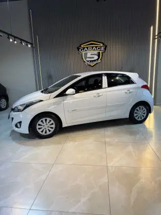 HYUNDAI HB20 1.0 COMFORT 12V FLEX 4P MANUAL