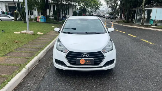 HYUNDAI HB20 1.0 COMFORT 12V FLEX 4P MANUAL