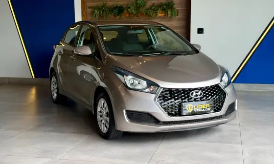 HYUNDAI HB20 1.0 COMFORT PLUS 12V FLEX 4P MANUAL
