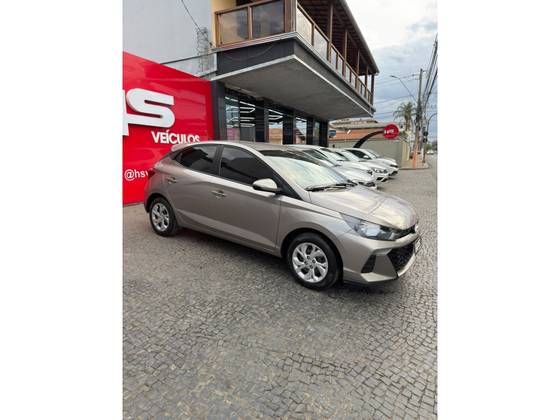 HYUNDAI HB20 1.0 12V FLEX COMFORT PLUS MANUAL