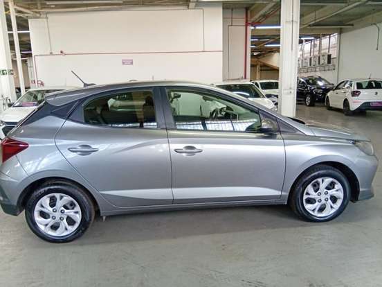 HYUNDAI-HB20-2024