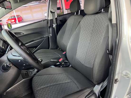 HYUNDAI-HB20-2019