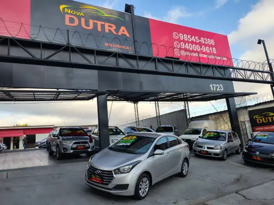 HYUNDAI HB20S 1.0 COMFORT PLUS 12V TURBO FLEX 4P MANUAL