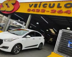HYUNDAI HB20S 1.6 COMFORT PLUS 16V FLEX 4P AUTOMÁTICO HYUNDAI HB20S 1.6 COMFORT PLUS 16V FLEX 4P AUTOMÁTICO