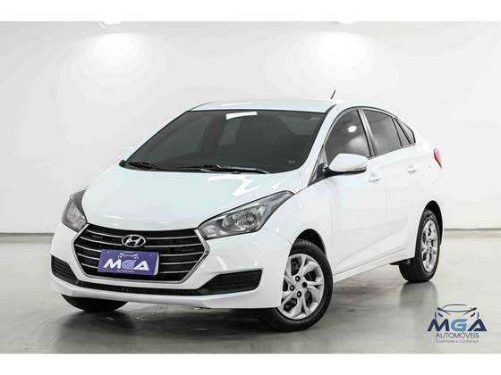 HYUNDAI HB20S 1.6 COMFORT PLUS 16V FLEX 4P AUTOMÁTICO