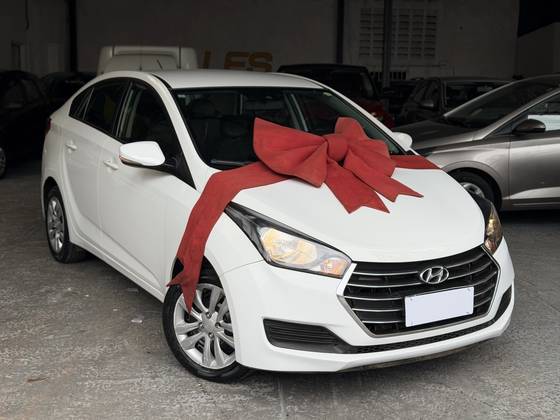 HYUNDAI HB20S 1.6 COMFORT PLUS 16V FLEX 4P AUTOMÁTICO