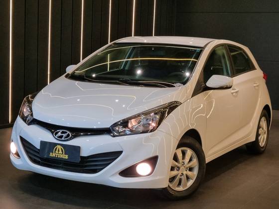HYUNDAI HB20S 1.6 COMFORT STYLE 16V FLEX 4P AUTOMÁTICO