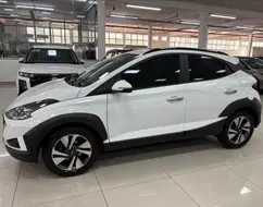 HYUNDAI HB20X 1.6 16V FLEX DIAMOND AUTOMÁTICO HYUNDAI HB20X 1.6 16V FLEX DIAMOND AUTOMÁTICO
