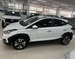 HYUNDAI HB20X 1.6 16V FLEX DIAMOND PLUS AUTOMÁTICO HYUNDAI HB20X 1.6 16V FLEX DIAMOND PLUS AUTOMÁTICO