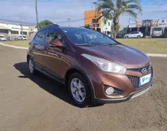 HYUNDAI HB20X 1.6 16V PREMIUM FLEX 4P AUTOMÁTICO HYUNDAI HB20X 1.6 16V PREMIUM FLEX 4P AUTOMÁTICO