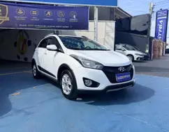 HYUNDAI HB20X 1.6 16V STYLE FLEX 4P MANUAL HYUNDAI HB20X 1.6 16V STYLE FLEX 4P MANUAL