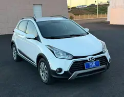 HYUNDAI HB20X 1.6 16V STYLE FLEX 4P MANUAL HYUNDAI HB20X 1.6 16V STYLE FLEX 4P MANUAL