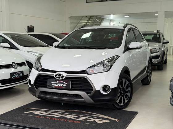 HYUNDAI HB20X 1.6 16V STYLE FLEX 4P MANUAL