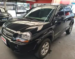 HYUNDAI TUCSON 2.0 MPFI GLS 16V 143CV 2WD FLEX 4P AUTOMÁTICO HYUNDAI TUCSON 2.0 MPFI GLS 16V 143CV 2WD FLEX 4P AUTOMÁTICO