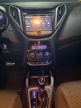 HYUNDAI-HB20-2016