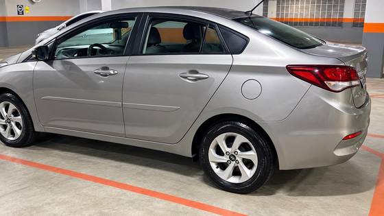 HYUNDAI HB20S 1.6 COMFORT STYLE 16V FLEX 4P MANUAL