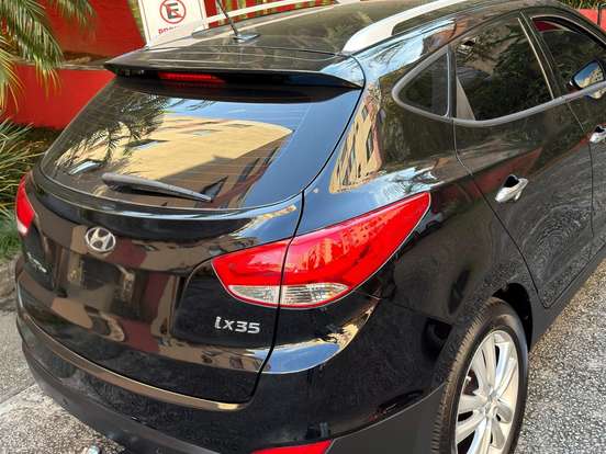 HYUNDAI-IX35-2.0 MPFI GLS 4X2 16V GASOLINA 4P AUTOMÁTICO HYUNDAI-IX35-2011