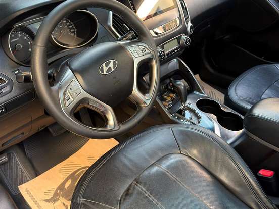 HYUNDAI-IX35-2.0 MPFI GLS 4X2 16V GASOLINA 4P AUTOMÁTICO HYUNDAI-IX35-2011