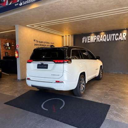 JEEP-COMMANDER-2024
