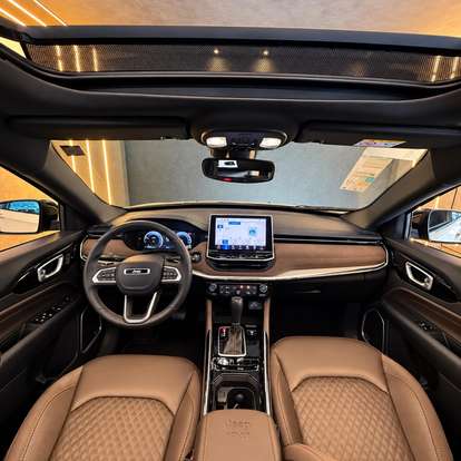 JEEP-COMMANDER-2024