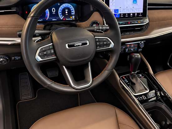 JEEP-COMMANDER-1.3 T270 TURBO FLEX OVERLAND AT6 JEEP-COMMANDER-2024