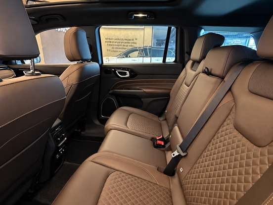 JEEP-COMMANDER-1.3 T270 TURBO FLEX OVERLAND AT6 JEEP-COMMANDER-2024