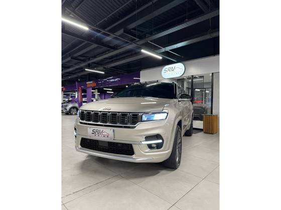 JEEP COMMANDER 2.0 HURRICANE 4 TURBO GASOLINA OVERLAND AT9