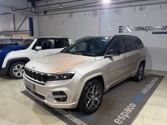 JEEP COMMANDER 2.0 TD380 TURBO DIESEL OVERLAND AT9
