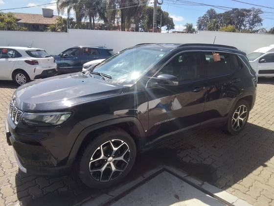 JEEP COMPASS 1.3 T270 TURBO FLEX LONGITUDE AT6