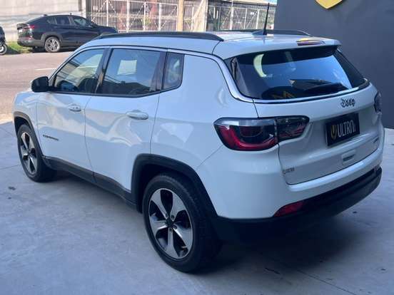 JEEP-COMPASS-2.0 16V FLEX LONGITUDE AUTOMÁTICO JEEP-COMPASS-2018